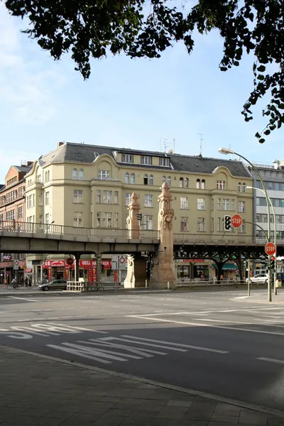 Helle 2-Zimmer Wohnung - ab sofort! — photo 1